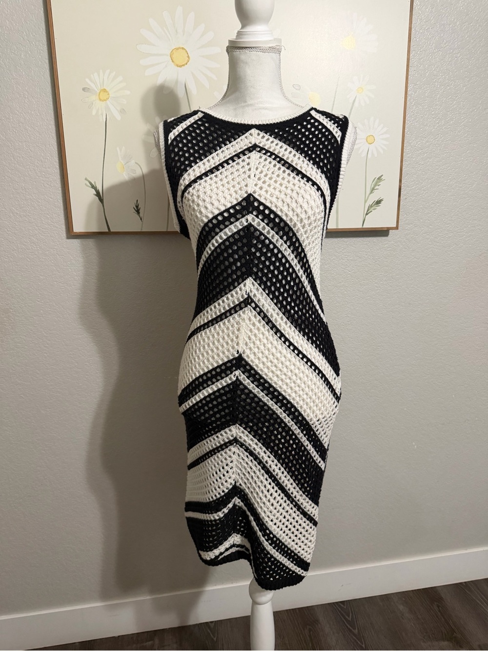 Willow & Wind | Black & White Open Knit Mini Dress, M